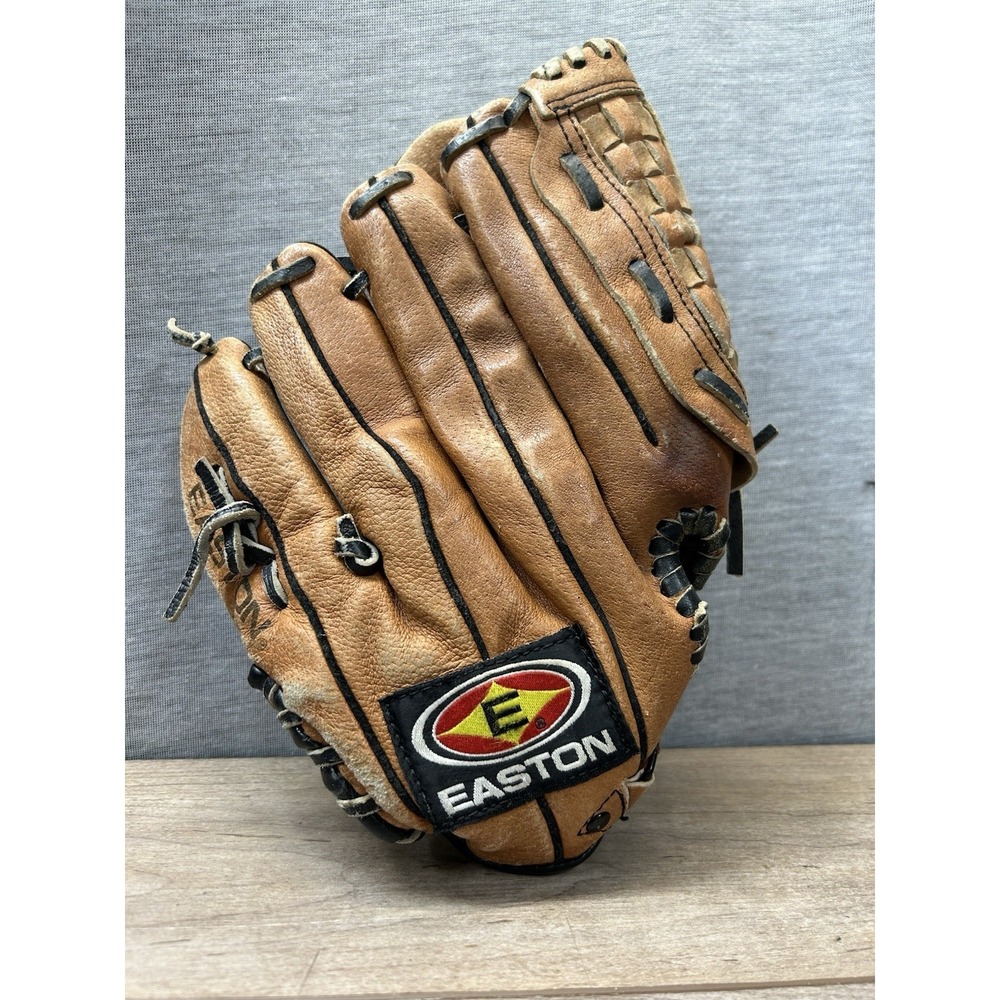 Easton Sandlot Series All Leather Baseball Glove Youth Right Hand Throw 105R